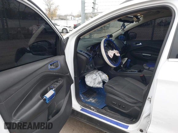 2017 Ford Escape SE with VIN 1FMCU0G94HUA55492, listed as a IAAI auction lot 40881436 with 168,481 mi miles and . Bid and sale history available at carsss.com. Image 5.