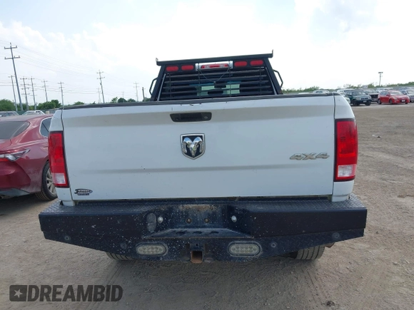 2018 Ram 2500 Tradesman with VIN 3C6UR5HJ0JG150860, listed as a IAAI auction lot 42163239 with 226,893 mi miles. Bid and sale history available at carsss.com. Image 16.