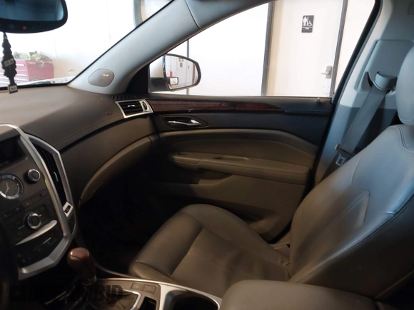 2010 Cadillac SRX Luxury Collection with VIN 3GYFNDEY8AS540220, listed as a IAAI auction lot 42128036 with 185,845 mi miles. Bid and sale history available at carsss.com. Image 5.