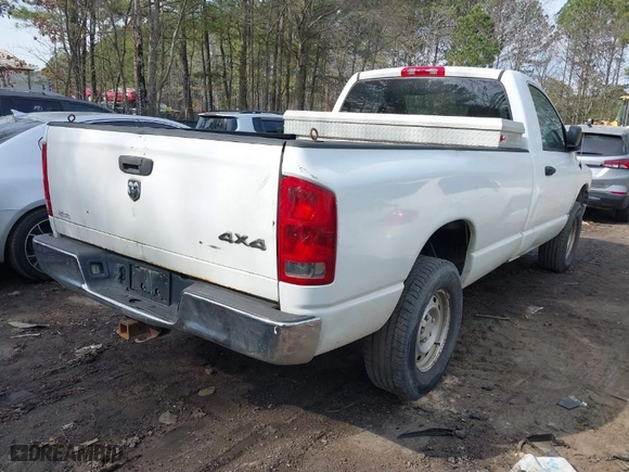 2005 Dodge Ram 1500 SLT with VIN 1D7HU16D25J571889, listed as a IAAI auction lot 41699454 with 296,242 mi miles. Bid and sale history available at carsss.com. Image 4.