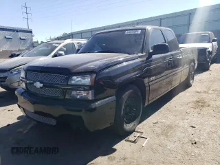 2003 Chevrolet Silverado SS z VIN 2GCEK19N131398509, wystawiony jako Copart lot #52505064 z przebiegiem Nie podano mil oraz Szkody całkowita. Historia ofert i sprzedaży dostępna na DreamBid. Obrazek 1.