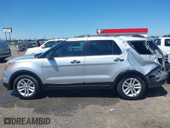 2015 Ford Explorer z VIN 1FM5K7B83FGC12754, wystawiony jako IAAI lot #42296111 z przebiegiem 224 135 mil mil oraz . Historia ofert i sprzedaży dostępna na DreamBid. Obrazek 15.