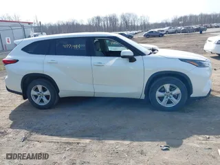 2021 Toyota Highlander L with VIN 5TDBZRBH3MS534991, listed as a IAAI auction lot 41771455 with 66,517 mi miles. Bid and sale history available at carsss.com. Image 13.