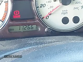 2002 Mazda MX-5 Miata Cloth z VIN JM1NB353920234533, wystawiony jako IAAI lot #41735487 z przebiegiem 112 661 mil mil oraz . Historia ofert i sprzedaży dostępna na DreamBid. Obrazek 15.