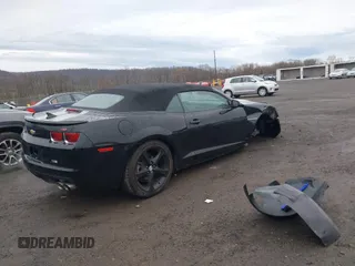 2013 Chevrolet Camaro LT z VIN 2G1FC3D32D9205069, wystawiony jako IAAI lot #41931863 z przebiegiem 75 244 mil mil oraz . Historia ofert i sprzedaży dostępna na DreamBid. Obrazek 4.