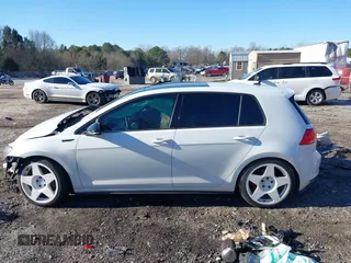 2015 Volkswagen GTI S z VIN 3VW4T7AU4FM056187, wystawiony jako IAAI lot #41273757 z przebiegiem 108 096 mil mil oraz . Historia ofert i sprzedaży dostępna na DreamBid. Obrazek 14.