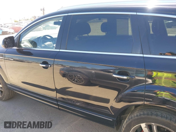 2014 Audi Q7 Premium Plus with VIN WA1LGAFEXED014547, listed as a IAAI auction lot 42639055 with 158,057 mi miles and . Bid and sale history available at DreamBid. Image 14.