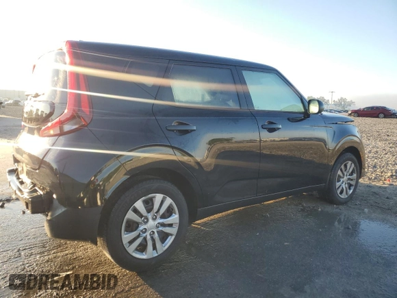 2020 Kia Soul S with VIN KNDJ23AU9L7704338, listed as a Copart auction lot 50705885 with 104,013 mi miles and Non Repairable. Bid and sale history available at carsss.com. Image 3.