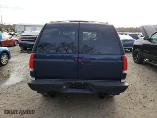 1999 Chevrolet Tahoe with VIN 3GNEK18R1XG208636, listed as a Copart auction lot 83521334 with 146,408 mi miles and Clean Title. Bid and sale history available at carsss.com. Image 6.