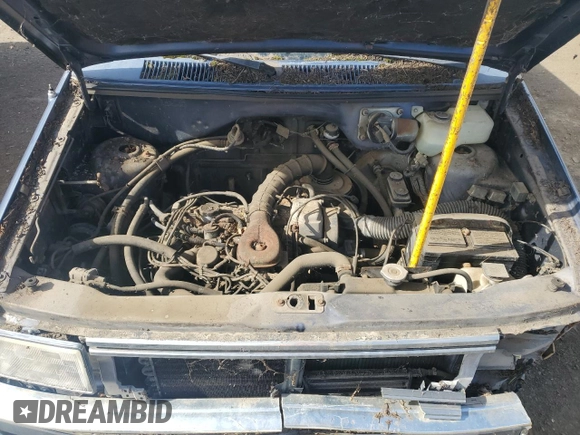 1987 Plymouth Voyager z VIN 2P4FH51G8HR130018, wystawiony jako Copart lot #47295285 z przebiegiem 68 113 mil mil oraz Tytuł czysty. Historia ofert i sprzedaży dostępna na DreamBid. Obrazek 12.