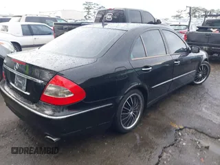 2007 Mercedes-Benz E-Class Sport 5.5L with VIN WDBUF72X37A993581, listed as a IAAI auction lot 41364905 with 159,135 mi miles. Bid and sale history available at carsss.com. Image 4.