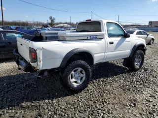 2002 Toyota Tacoma z VIN 5TEPM62N62Z019380, wystawiony jako Copart lot #46610905 z przebiegiem 255 199 mil mil oraz Szkoda całkowita • Salvage title. Historia ofert i sprzedaży dostępna na DreamBid. Obrazek 3.