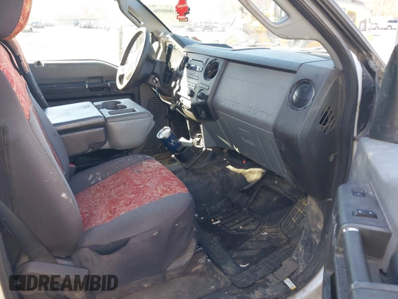 2012 Ford F-350 XL with VIN 1FT7W3AT7CEC97122, listed as a IAAI auction lot 38086956 with 260,503 mi miles and . Bid and sale history available at DreamBid. Image 5.
