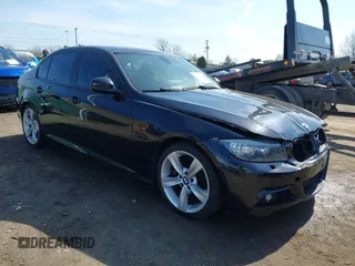 2011 BMW 3 Series 335i xDrive z VIN WBAPL5G59BNN23136, wystawiony jako IAAI lot #41986933 z przebiegiem 143 331 mil mil oraz . Historia ofert i sprzedaży dostępna na DreamBid. Obrazek 1.