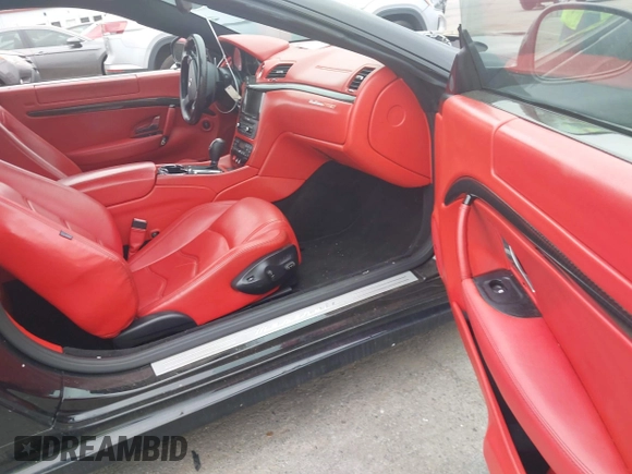 2012 Maserati GranTurismo MC Stradale с VIN ZAM45MLA1C0061579, выставлен на аукционе IAAI как лот 41938411 с пробегом 76 626 миль миль и . История ставок и продаж доступна на DreamBid. Изображение 5.