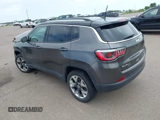 2017 Jeep Compass Limited z VIN 3C4NJDCB3HT680126, wystawiony jako IAAI lot #42556868 z przebiegiem 88 369 mil mil oraz . Historia ofert i sprzedaży dostępna na DreamBid. Obrazek 3.