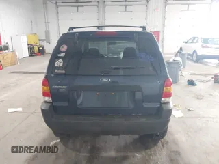 2003 Ford Escape XLT Popular with VIN 1FMYU03103KA06087, listed as a IAAI auction lot 42596326 with 210,441 mi miles and . Bid and sale history available at DreamBid. Image 16.