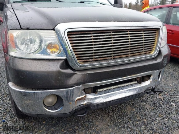 2007 Ford F-150 XLT with VIN 1FTPW14V27FA81339, listed as a IAAI auction lot 41594228 with 140,012 mi miles. Bid and sale history available at carsss.com. Image 6.