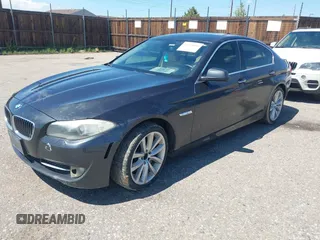 2013 BMW 5 Series 535i xDrive with VIN WBAFU7C51DDU71407, listed as a IAAI auction lot 42233098 with 211,608 mi miles and . Bid and sale history available at DreamBid. Image 17.