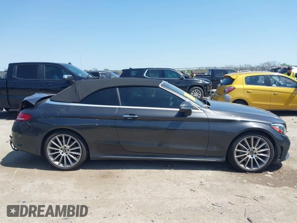 2019 Mercedes-Benz C 300 with VIN WDDWK8DB9KF773831, listed as a IAAI auction lot 41923479 with 37,124 mi miles and . Bid and sale history available at DreamBid. Image 13.