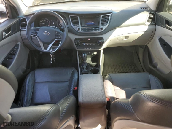 2018 Hyundai Tucson SE with VIN KM8J23A40JU835541, listed as a Copart auction lot 47139315 with 56,304 mi miles and Salvage Title. Bid and sale history available at carsss.com. Image 8.