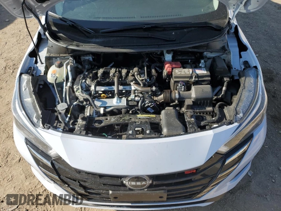 2024 Nissan Versa SR z VIN 3N1CN8FV4RL920216, wystawiony jako Copart lot #56881115 z przebiegiem 6 568 mil mil oraz Szkoda całkowita • Salvage title. Historia ofert i sprzedaży dostępna na DreamBid. Obrazek 11.