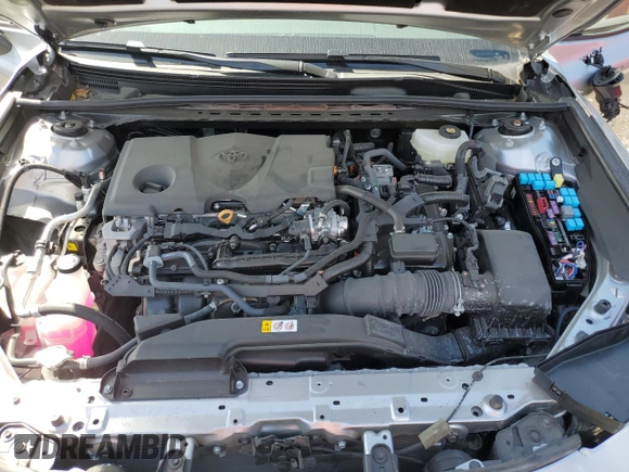 2025 Toyota Camry LE with VIN 4T1DAACK3SU555159, listed as a Copart auction lot 52359685 with 6,554 mi miles and Non Repairable. Bid and sale history available at DreamBid. Image 11.