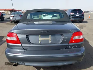 2004 Volvo C70 with VIN YV1NC62D94J049529, listed as a IAAI auction lot 41668957 with 100,110 mi miles. Bid and sale history available at carsss.com. Image 16.