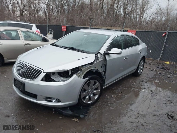 2013 Buick LaCrosse Leather with VIN 1G4GC5E30DF122636, listed as a IAAI auction lot 41217857 with 144,862 mi miles. Bid and sale history available at carsss.com. Image 2.