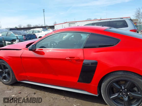 2019 Ford Mustang EcoBoost with VIN 1FA6P8TH6K5197340, listed as a IAAI auction lot 41846843 with 85,272 mi miles and . Bid and sale history available at carsss.com. Image 15.