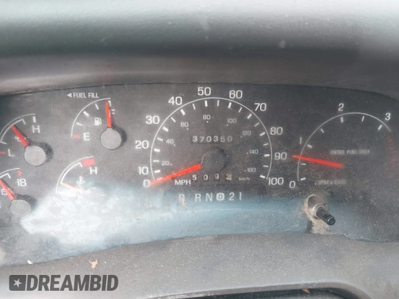 2000 Ford F-350 XL with VIN 1FTSX31FXYEB32383, listed as a IAAI auction lot 41447091 with 370,350 mi miles and . Bid and sale history available at DreamBid. Image 7.