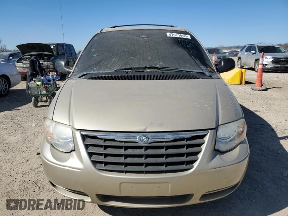 2006 Chrysler Town & Country Touring with VIN 2A4GP54L76R690091, listed as a Copart auction lot 47071855 with Not Provided miles and Salvage Title. Bid and sale history available at DreamBid. Image 5.