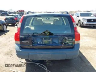 2002 Volvo V70 with VIN YV1SZ58DX21075265, listed as a IAAI auction lot 41983006 with 180,393 mi miles. Bid and sale history available at carsss.com. Image 16.