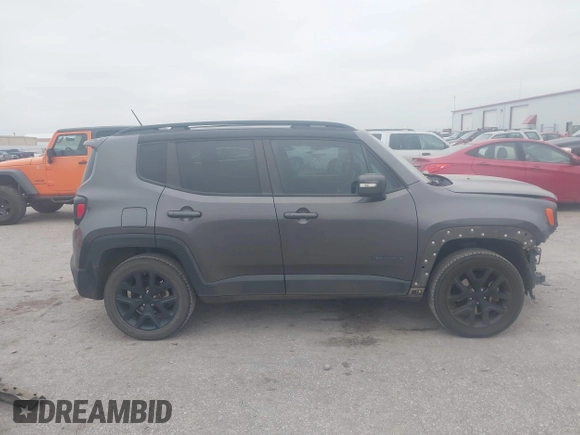 2016 Jeep Renegade Latitude with VIN ZACCJBBT7GPC87306, listed as a IAAI auction lot 41078571 with 75,549 mi miles. Bid and sale history available at carsss.com. Image 14.