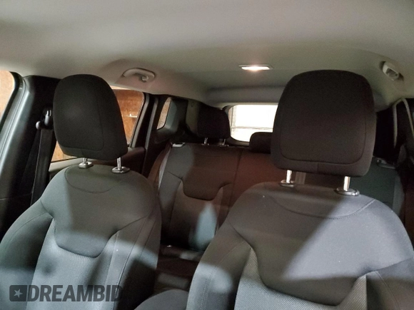 2018 Jeep Renegade Upland with VIN ZACCJBAB5JPG63825, listed as a Copart auction lot 61135135 with 113,666 mi miles and Salvage title. Bid and sale history available at DreamBid. Image 10.