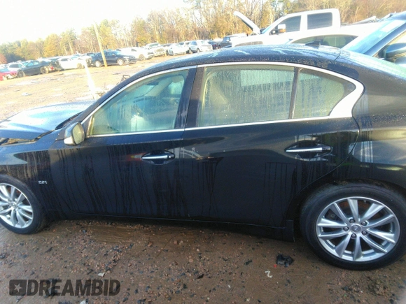 2016 Infiniti Q50 2.0t Premium with VIN JN1CV7AR5GM253535, listed as a IAAI auction lot 41198042 with 53,313 mi miles. Bid and sale history available at carsss.com. Image 15.