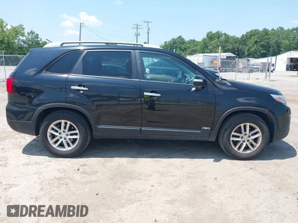 2015 Kia Sorento LX with VIN 5XYKTCA65FG594317, listed as a IAAI auction lot 42846084 with 113,297 mi miles and . Bid and sale history available at DreamBid. Image 13.