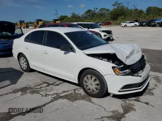 2015 Volkswagen Jetta S with VIN 3VW2K7AJ9FM323047, listed as a Copart auction lot 59098565 with 169,648 mi miles and Salvage title. Bid and sale history available at DreamBid. Image 4.