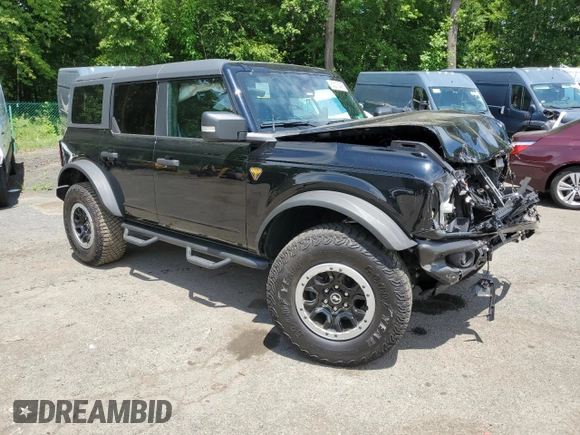 2022 Ford Bronco with VIN 1FMEE5DP6NLB29910, listed as a Copart auction lot 63012245 with 50,354 mi miles and Salvage title. Bid and sale history available at DreamBid. Image 4.