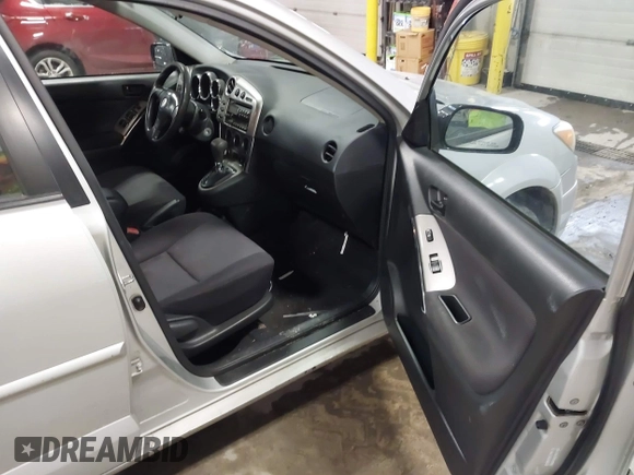 2004 Pontiac Vibe with VIN 5Y2SL62804Z426858, listed as a IAAI auction lot 41278277 with 226,369 mi miles. Bid and sale history available at carsss.com. Image 5.