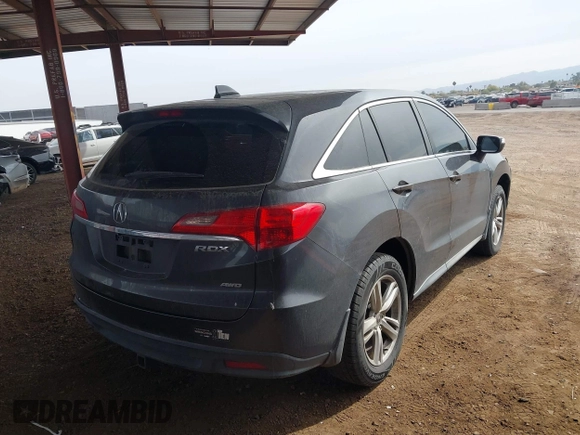 2014 Acura RDX Tech Pkg with VIN 5J8TB4H52EL010633, listed as a IAAI auction lot 41600108 with 182,067 mi miles. Bid and sale history available at carsss.com. Image 4.