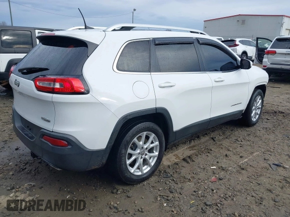 2017 Jeep Cherokee Latitude z VIN 1C4PJLCS9HW643000, wystawiony jako IAAI lot #41459737 z przebiegiem 125 781 mil mil oraz . Historia ofert i sprzedaży dostępna na DreamBid. Obrazek 4.