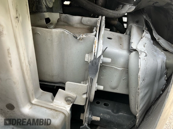 2018 Ford Transit with VIN 1FTYR1ZM2JKB22840, listed as a IAAI auction lot 42179081 with 154,543 mi miles and . Bid and sale history available at carsss.com. Image 1.