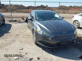 2017 Ford Fusion S with VIN 3FA6P0G72HR140903, listed as a IAAI auction lot 41782272 with 180,064 mi miles. Bid and sale history available at carsss.com. Image 1.