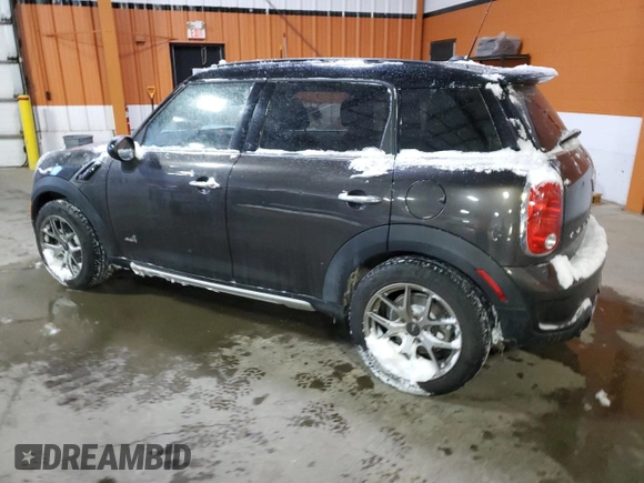 2015 MINI Countryman S with VIN WMWZC5C57FWP43115, listed as a Copart auction lot 81791864 with 133,851 mi miles and Clean Title. Bid and sale history available at DreamBid. Image 2.