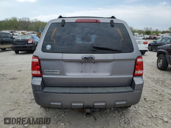 2008 Ford Escape XLS with VIN 1FMCU02Z98KB67465, listed as a Copart auction lot 53010045 with 189,367 mi miles and Clean title. Bid and sale history available at DreamBid. Image 6.