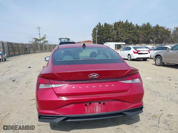 2021 Hyundai Elantra SE with VIN KMHLL4AG9MU180564, listed as a IAAI auction lot 41722267 with 56,254 mi miles. Bid and sale history available at carsss.com. Image 17.