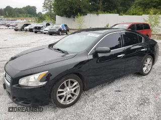 2014 Nissan Maxima SV z VIN 1N4AA5AP8EC475725, wystawiony jako Copart lot #59131325 z przebiegiem 158 618 mil mil oraz Szkoda całkowita • Salvage title. Historia ofert i sprzedaży dostępna na DreamBid. Obrazek 1.