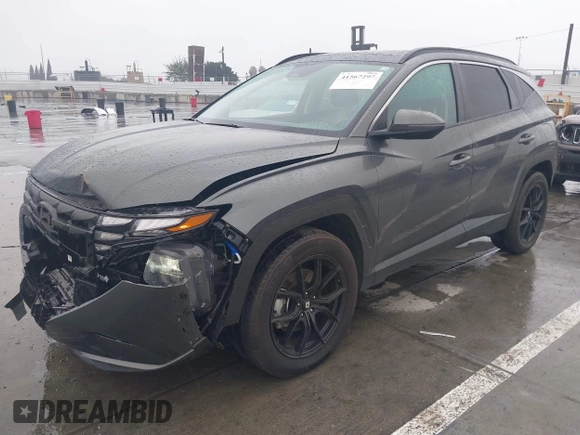 2024 Hyundai Tucson SEL Convenience with VIN KM8JCCD13RU146099, listed as a IAAI auction lot 41567297 with 24,659 mi miles and . Bid and sale history available at carsss.com. Image 2.