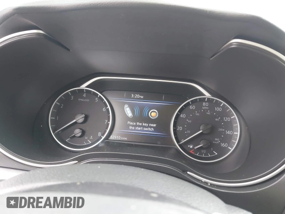 2017 Nissan Maxima SV with VIN 1N4AA6AP4HC421462, listed as a IAAI auction lot 41729354 with 82,910 mi miles and . Bid and sale history available at DreamBid. Image 7.